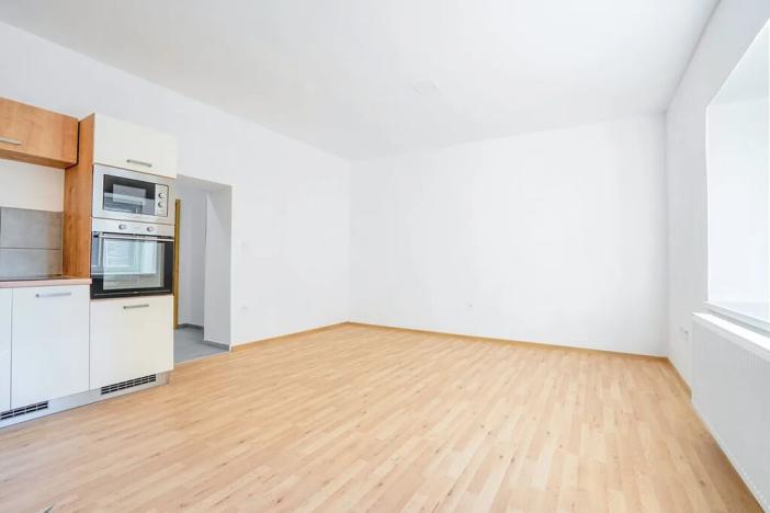 Prodej bytu 2+kk, Úpice, 3. května, 49 m2