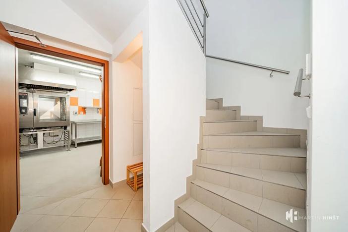 Pronájem bytu 2+kk, Zlonín, Hlavní, 50 m2