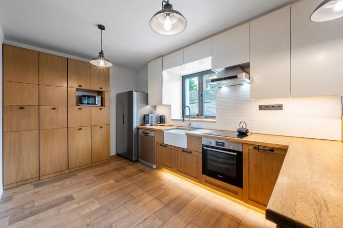 Prodej rodinného domu, Roztoky, 141 m2