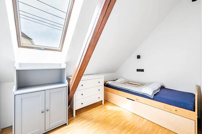 Prodej rodinného domu, Roztoky, 141 m2