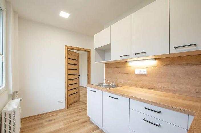 Pronájem bytu 3+1, České Budějovice, J. Plachty, 64 m2