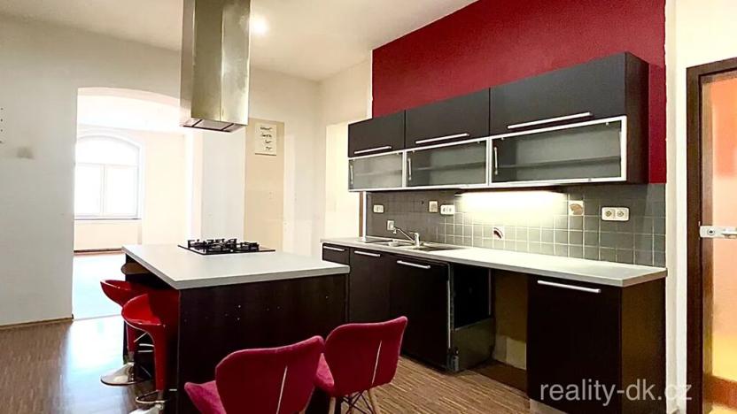 Prodej bytu 2+1, Děčín, Divišova, 72 m2