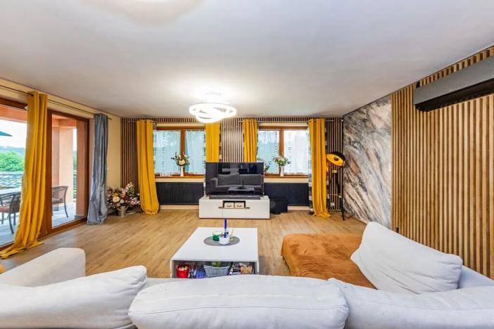 Prodej rodinného domu, Buš, 271 m2