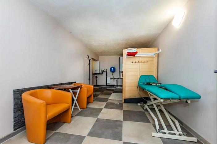 Prodej rodinného domu, Buš, 271 m2