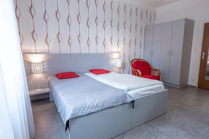 Pronájem bytu 1+kk, Praha - Nusle, Na Jezerce, 21 m2