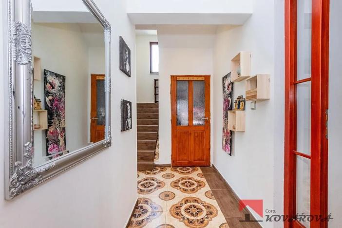 Prodej rodinného domu, Černuc, 126 m2