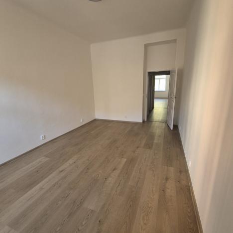 Pronájem bytu 1+1, Praha - Strašnice, Věšínova, 50 m2