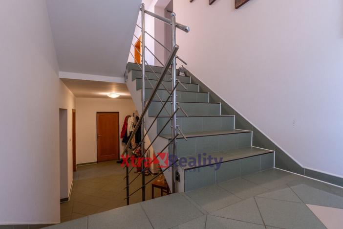 Prodej rodinného domu, Kadaň, Třešňová, 405 m2