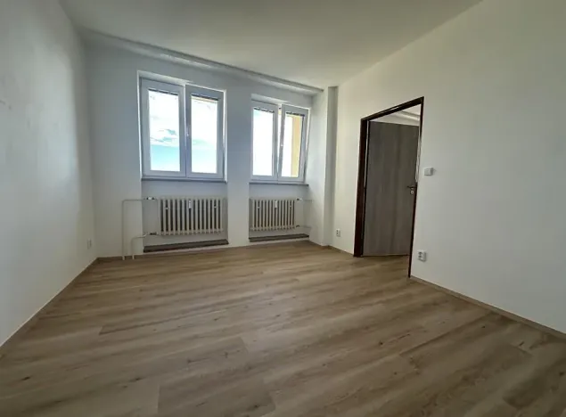 Pronájem bytu 3+1, Praha - Strašnice, Černokostelecká, 68 m2