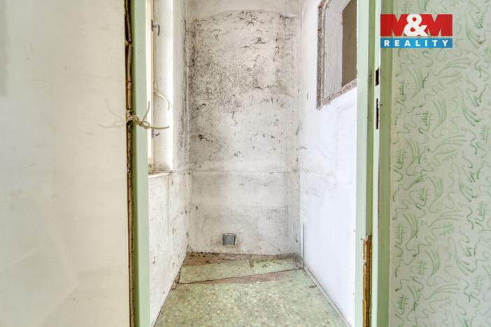 Prodej rodinného domu, Karlovy Vary - Dvory, Chebská, 203 m2