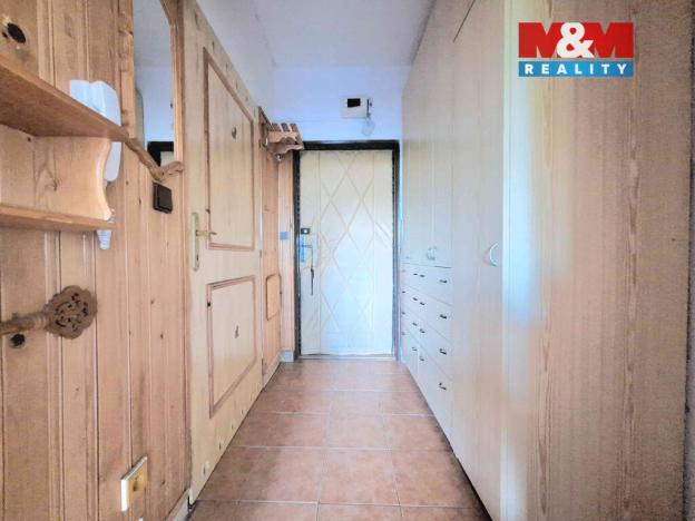 Pronájem bytu 1+kk, Hrabyně, 42 m2