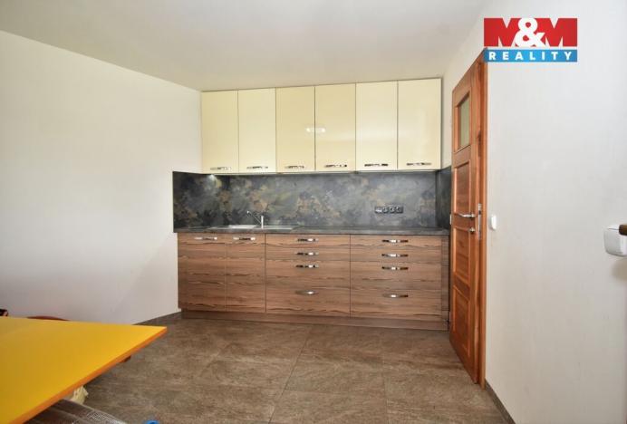 Prodej rodinného domu, Spálov, 180 m2