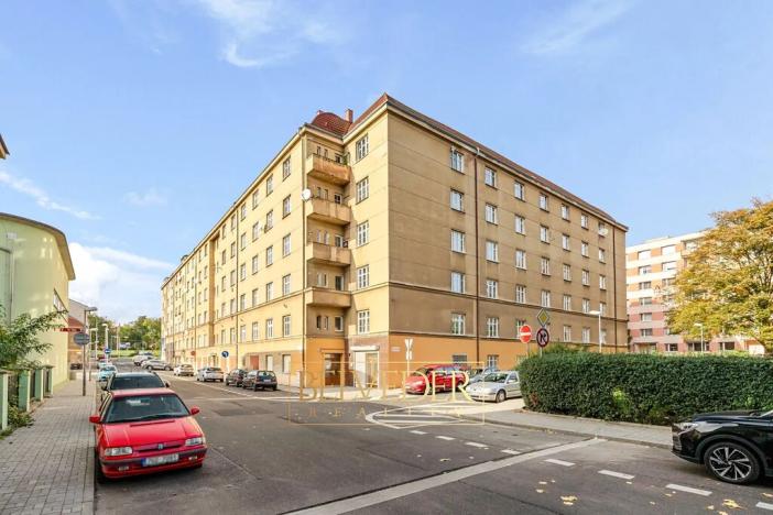 Prodej bytu 4+1, Teplice, Metelkovo náměstí, 120 m2