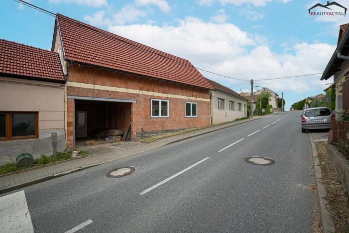 Prodej rodinného domu, Lažánky, 170 m2