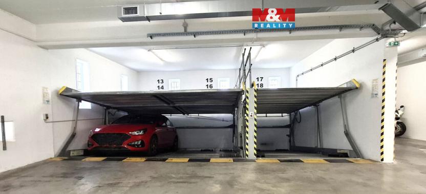 Prodej garáže, Praha - Hostivař, Přeštická, 13 m2