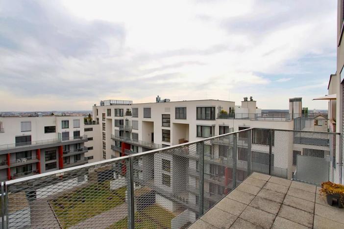 Pronájem bytu 3+kk, Praha - Vinohrady, Korunní, 93 m2