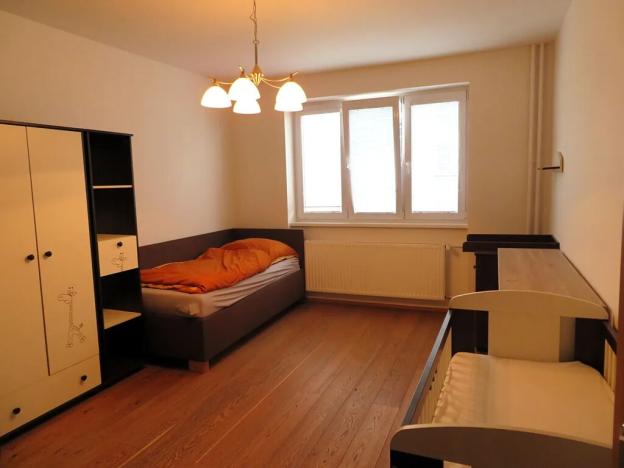 Pronájem bytu 3+kk, Praha - Vršovice, Ukrajinská, 69 m2