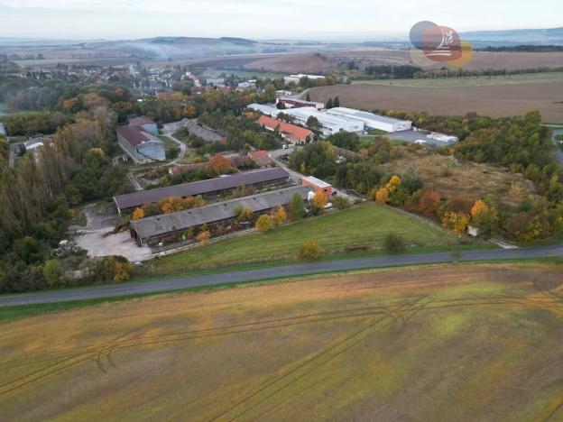 Prodej výrobních prostor, Bohdalice-Pavlovice, 1335 m2