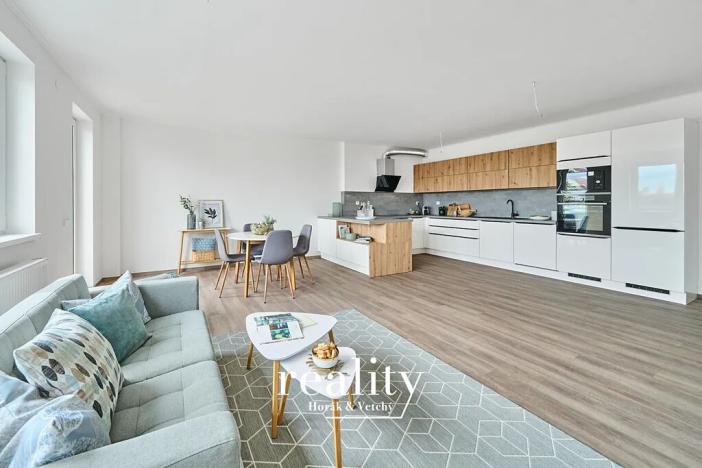 Prodej bytu 3+kk, Znojmo, Kosmákova, 110 m2