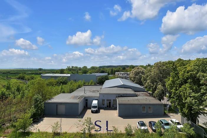 Prodej výrobních prostor, Milovice, Italská, 1819 m2