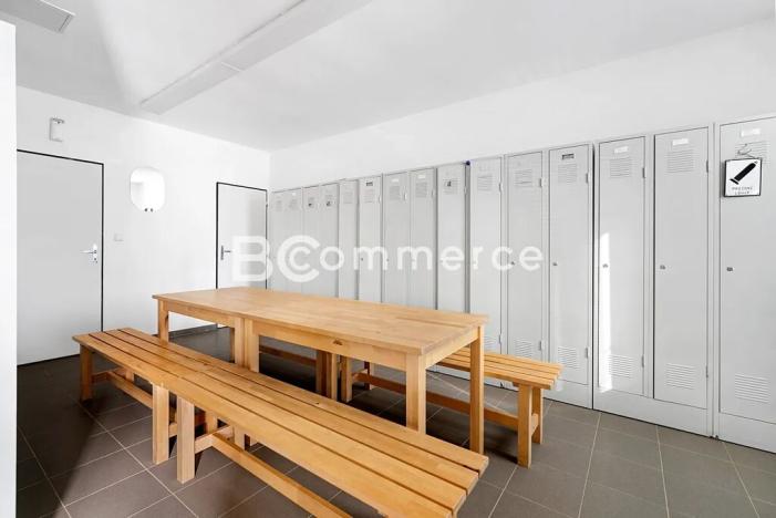 Prodej kanceláře, Brno, Holzova, 640 m2