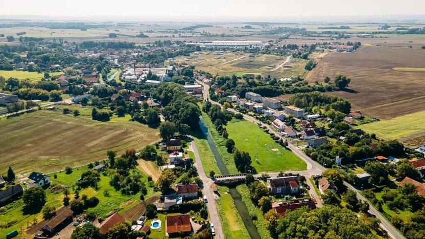 Prodej pozemku pro bydlení, Dašice, Pod Lipami, 1082 m2