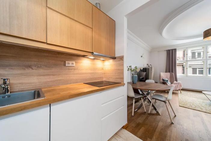 Prodej bytu 2+kk, Praha - Staré Město, Dlouhá, 72 m2