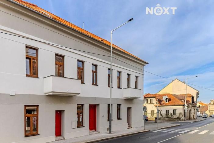 Prodej bytu 1+1, Praha - Zbraslav, Elišky Přemyslovny, 30 m2