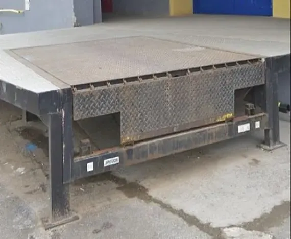 Pronájem skladu, Praha - Horní Počernice, Ve žlíbku, 23 m2