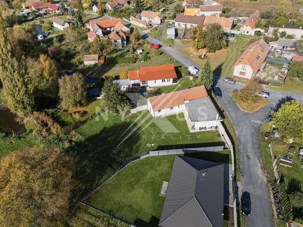 Prodej rodinného domu, Krakovany, 163 m2