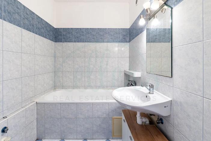 Prodej bytu 1+1, Praha - Troja, Sosnovecká, 42 m2