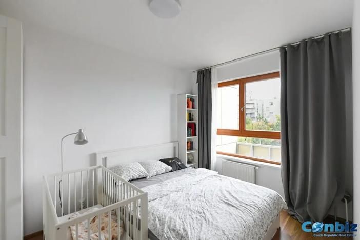 Prodej bytu 2+kk, Praha - Modřany, K Vystrkovu, 58 m2