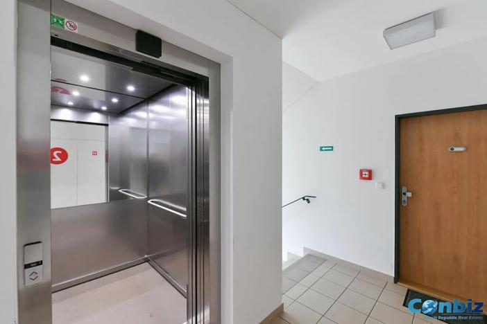 Prodej bytu 2+kk, Praha - Modřany, K Vystrkovu, 58 m2