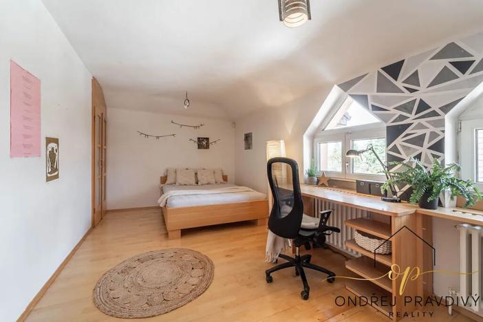 Prodej činžovního domu, Lety, Sokolská, 265 m2