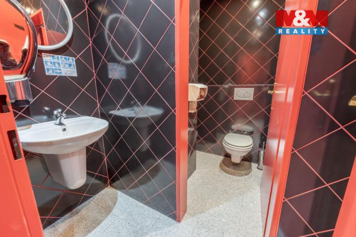 Pronájem obchodního prostoru, Praha - Troja, Olštýnská, 300 m2