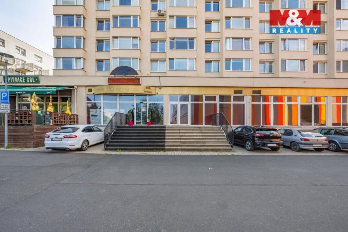 Pronájem obchodního prostoru, Praha - Troja, Olštýnská, 300 m2