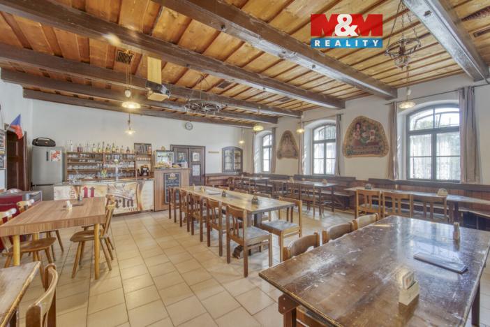 Prodej obchodního prostoru, Hradec Králové - Svinary, Podhůrská, 633 m2