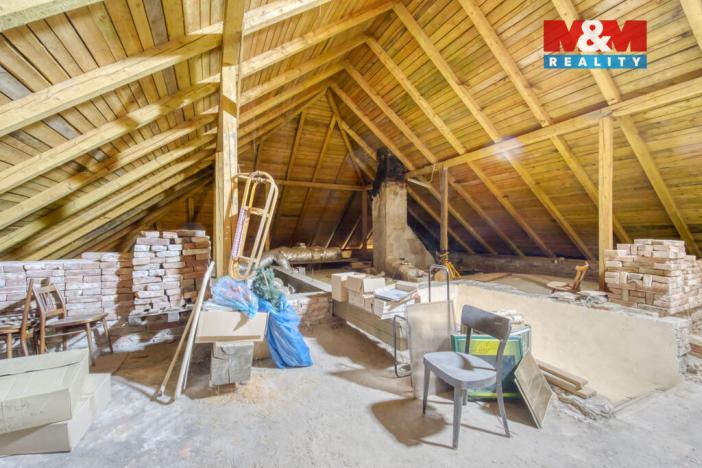 Prodej obchodního prostoru, Hradec Králové - Svinary, Podhůrská, 633 m2