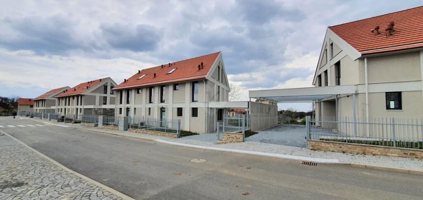 Pronájem bytu 2+kk, Praha - Královice, Ke Tvrzi, 120 m2