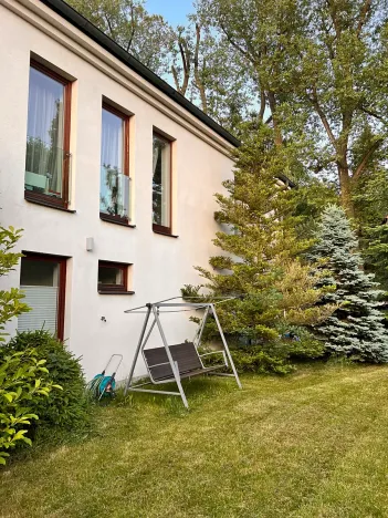 Pronájem vily, Statenice, 180 m2