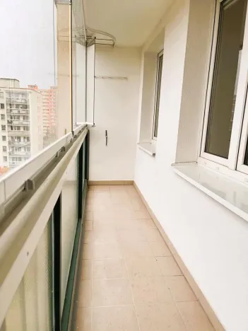 Pronájem bytu 3+1, Praha - Troja, Svídnická, 68 m2