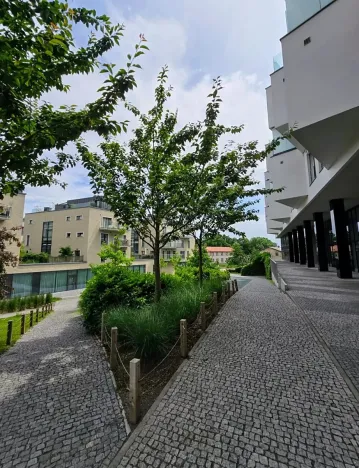 Prodej atypického bytu, Praha - Smíchov, Holečkova, 182 m2