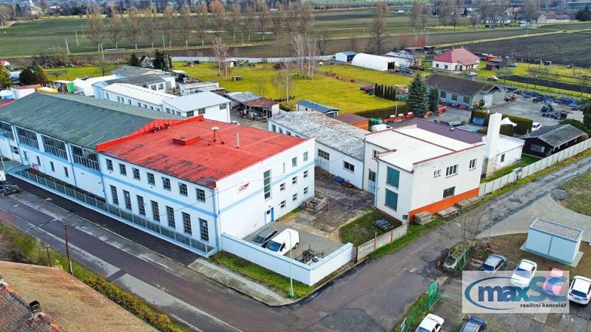 Pronájem skladu, Moravany, 533 m2