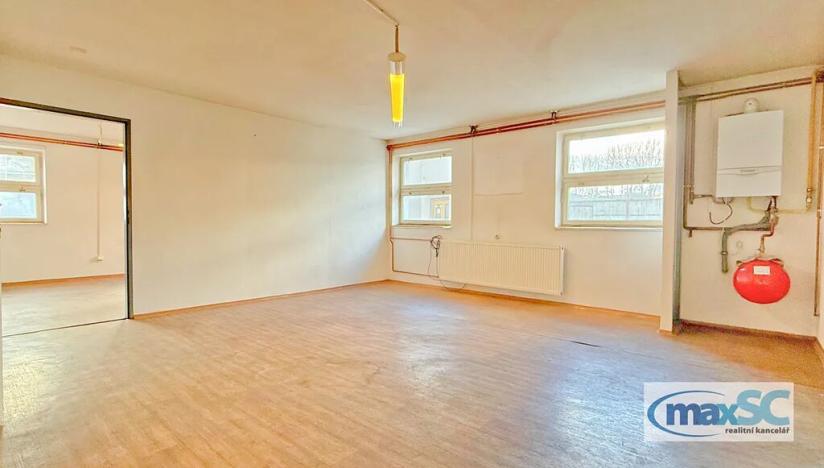 Pronájem skladu, Moravany, 533 m2