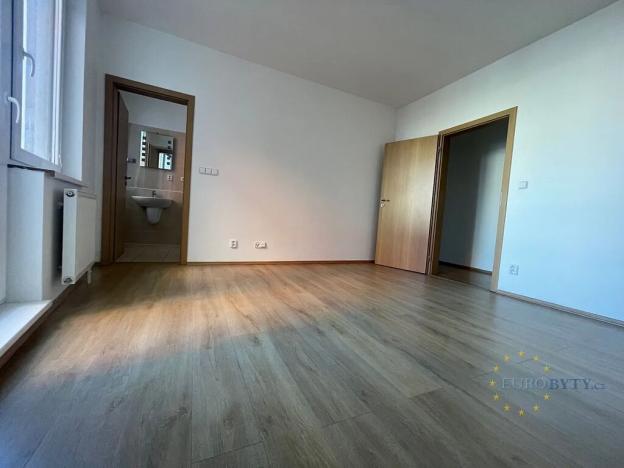 Prodej bytu 2+kk, Praha - Libeň, Drahobejlova, 68 m2