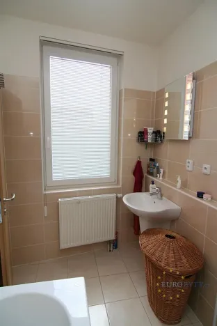 Prodej bytu 2+kk, Praha - Libeň, Drahobejlova, 68 m2