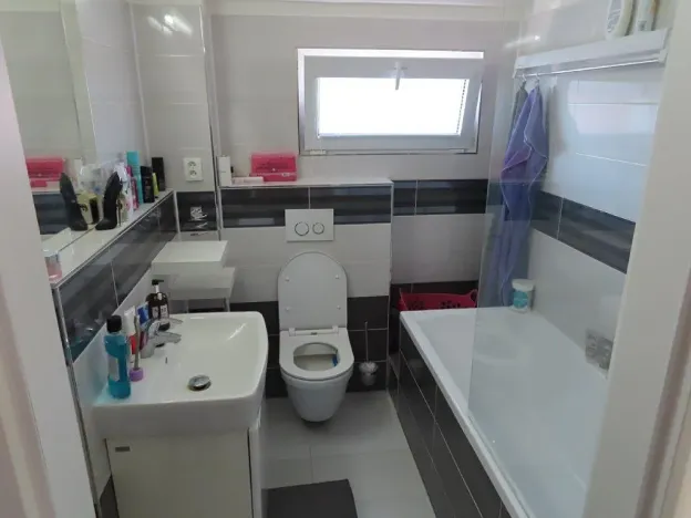 Pronájem rodinného domu, Polerady, 80 m2