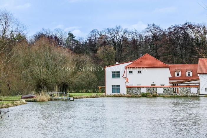 Prodej pozemku pro bydlení, Praha, 6104 m2