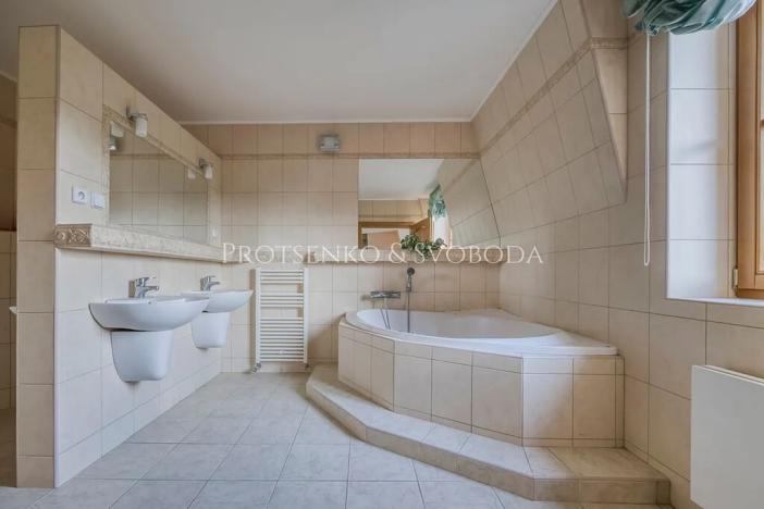 Prodej kanceláře, Vestec, Průběžná, 427 m2