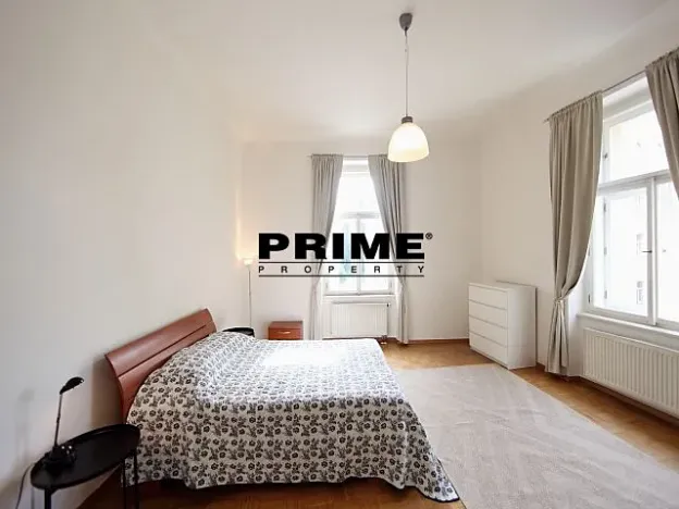 Pronájem bytu 3+kk, Praha - Smíchov, Zborovská, 76 m2